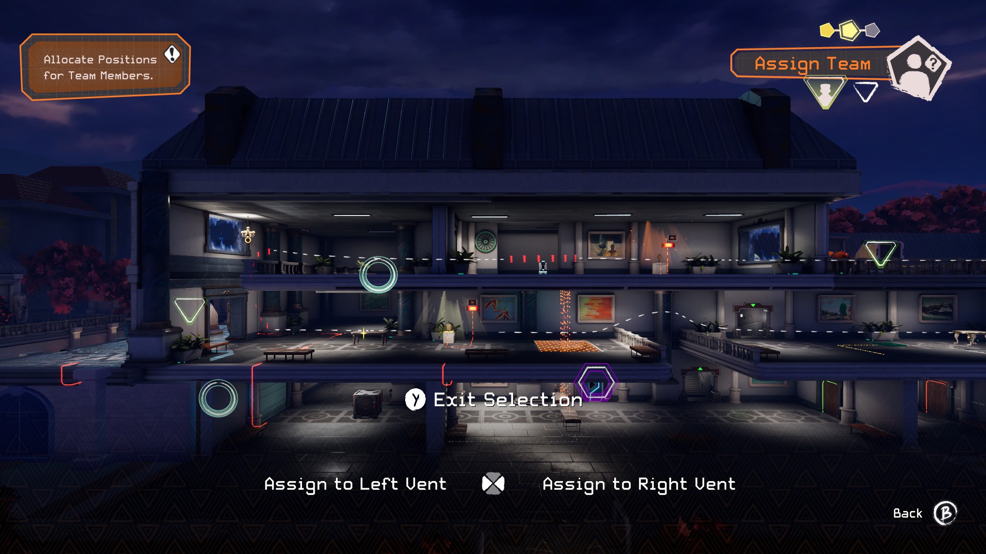 The heist planning phase in Relooted.